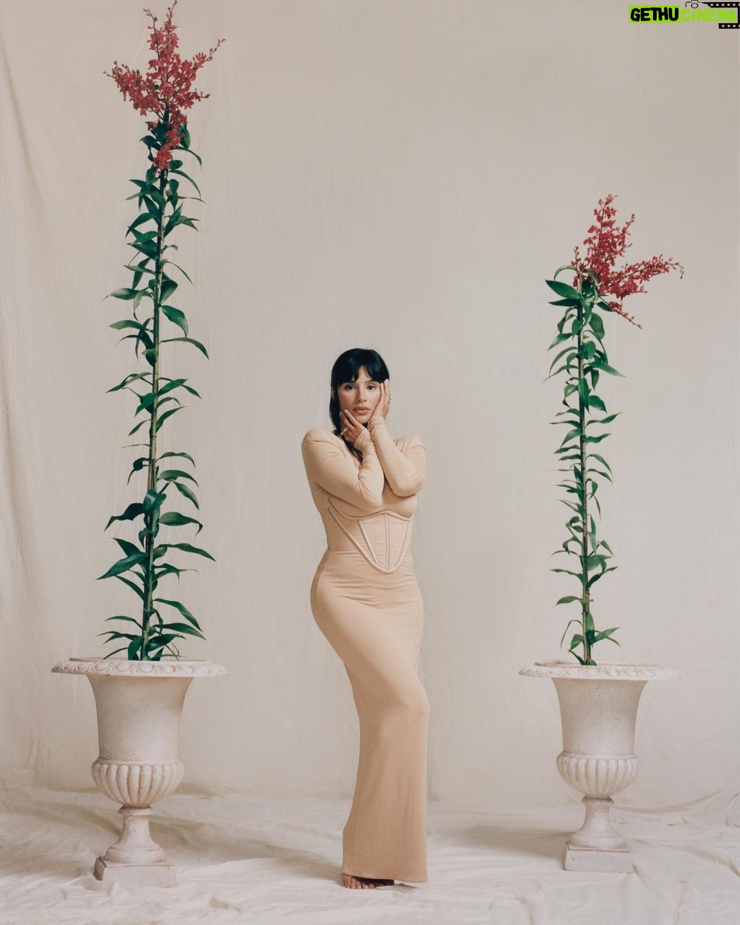 Diane Guerrero Instagram - In honor of October, when the veil to the other world is thinnest. @insider Photography: @josefinasantos Styling: @jessmonterde Set Design: @elisiamirabelli Florals: @vivifleurz Wearing: @versace