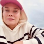 Diane Kruger Instagram – Starting to feel like summer is coming to an end 🍧