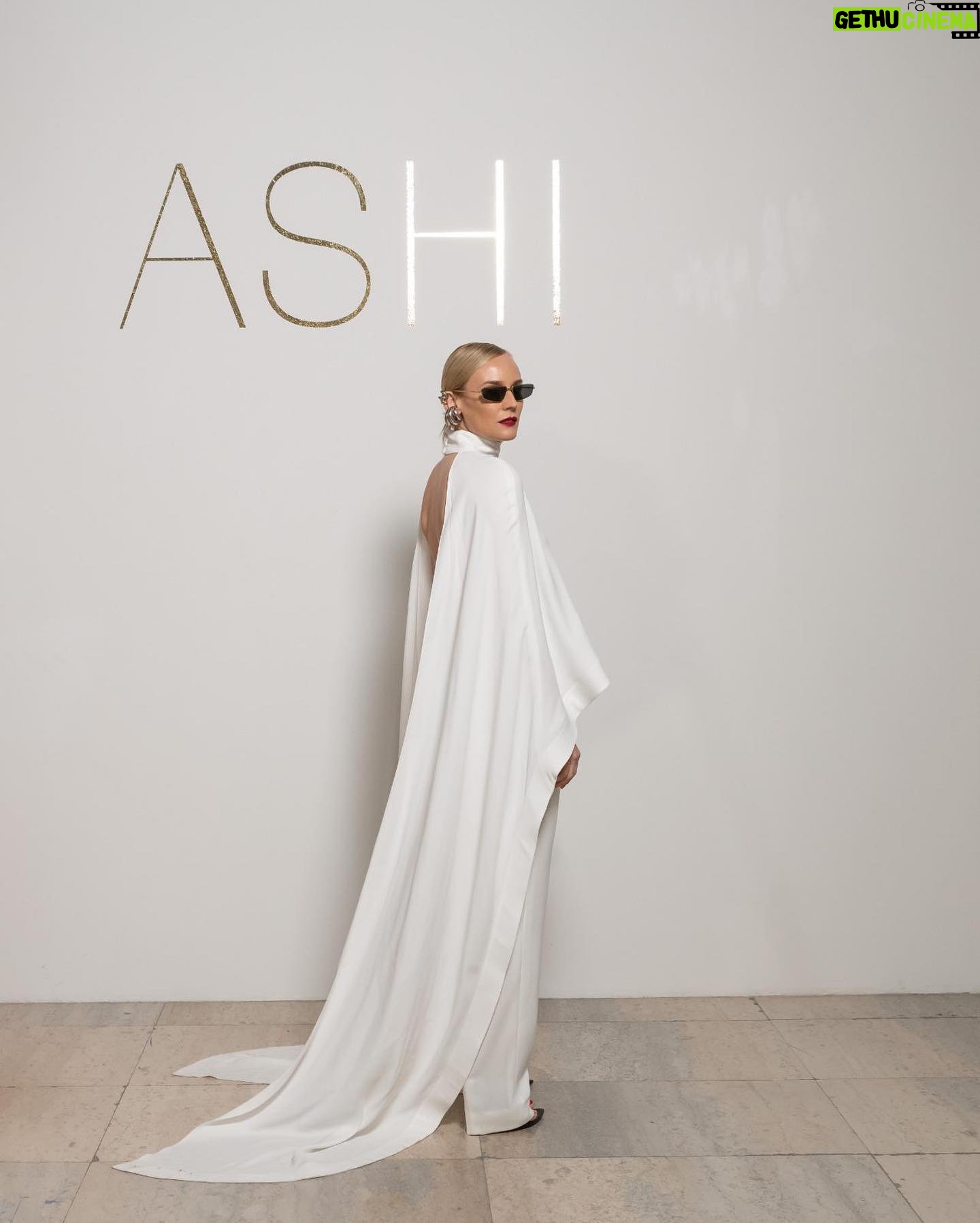 Diane Kruger Instagram - Love @ashistudio ❤️ Merci @jonathan_huguet @morgane_martini @yoannfernandez @panconesi
