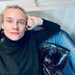 Diane Kruger Instagram - Auf dem Weg nach Frankfurt für „Dein Name“ !!!! Ich freu mich auf Sie !!!! Ich hoffe wir sehen uns heute um 16h im Hugendubel Buchladen ❤️❤️❤️ Bin aufgeregt 😜 @mineditionbooks