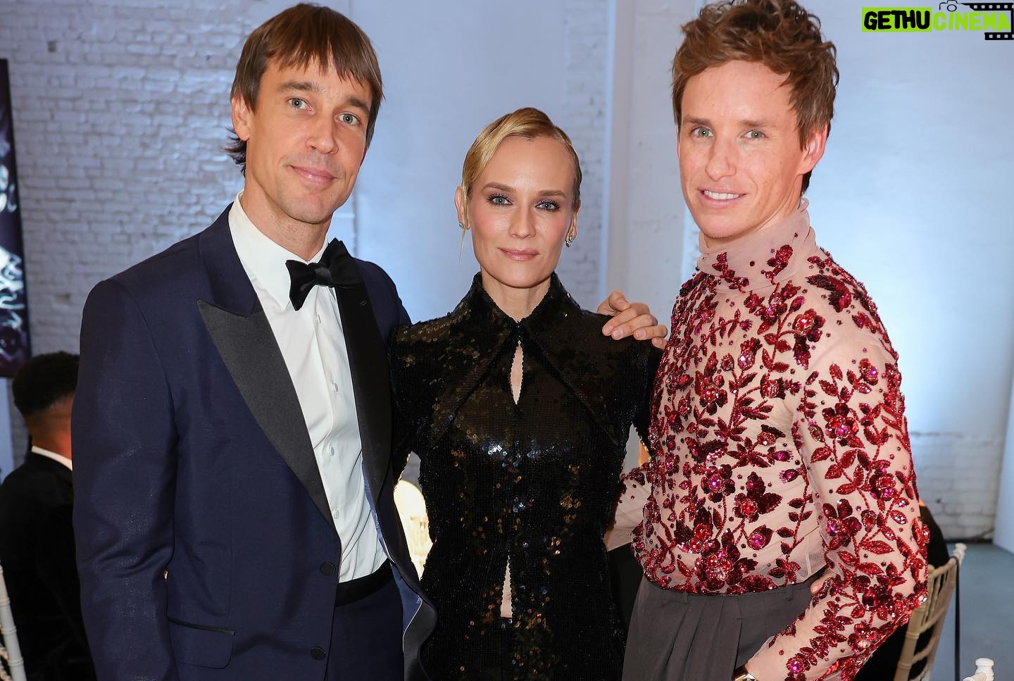 Diane Kruger Instagram - Thank you @gq_germany ❤️ What an honor 🐒