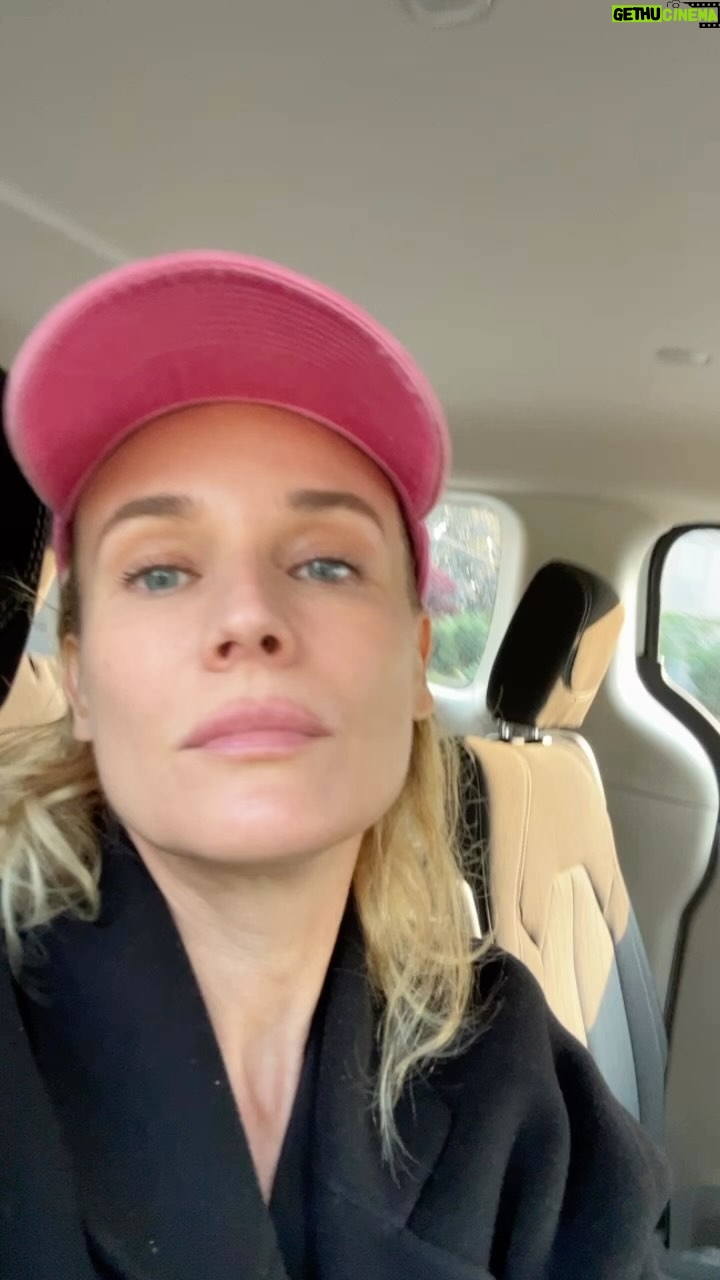Diane Kruger Instagram - That’s a wrap on “The Shrouds” 🌈 Best.Time.Ever. Summer here we come ❤️