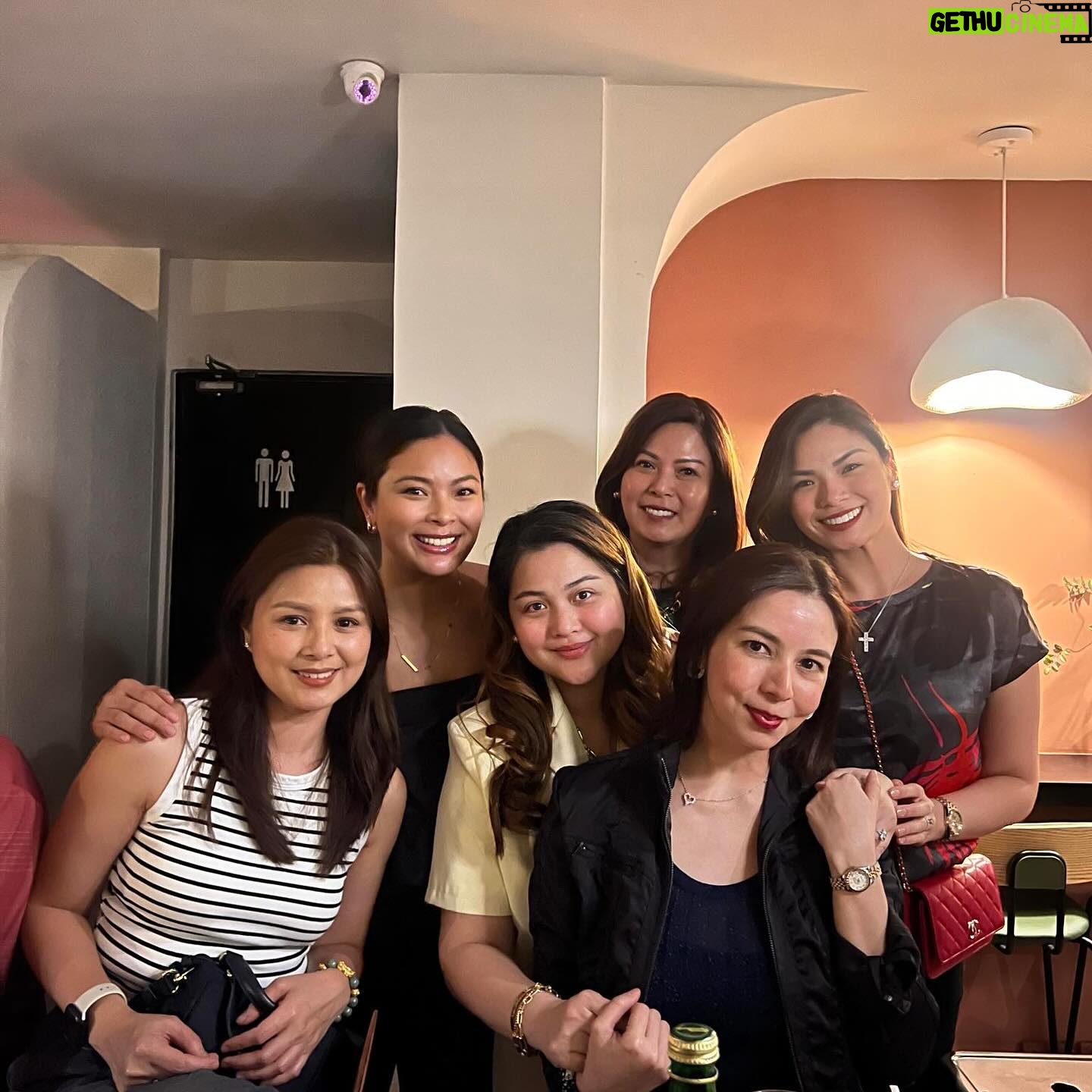 Diane Medina Instagram - Family night out my cousin @maxine_medina βs Adv Birthday Celebration π Thank you @bhouse.ph located at 5925 Algier St Cor Jacobo St Poblacion Makati β€οΈ We had so much fun! Delicious and Affordable Food and Drinks β
Great Place β
#Bhere #BPoblacion