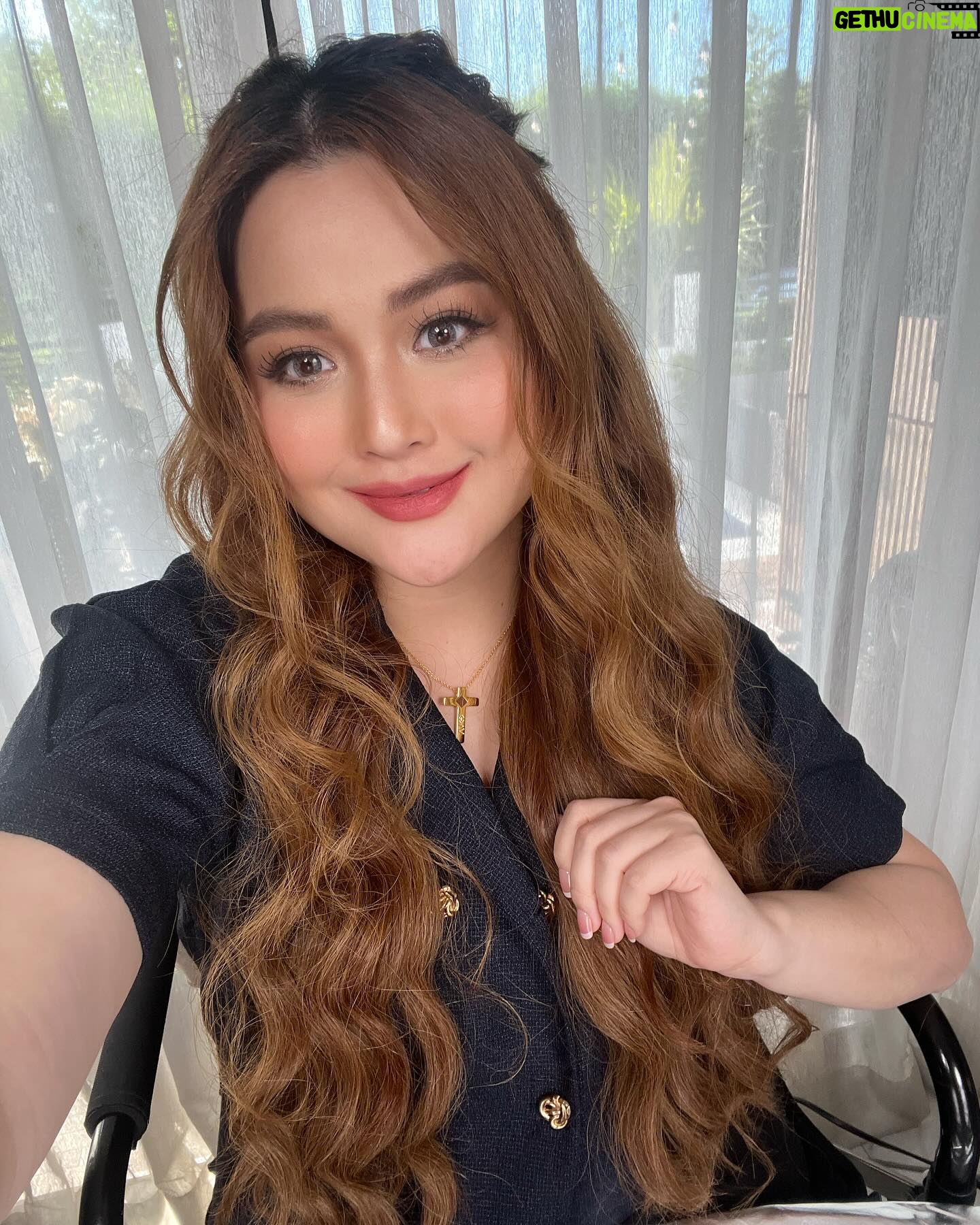 Diane Medina Instagram - So happy and thrilled to announce that I am the newest Brand Ambassador/ Endorser of @gemmabiblia the first ever Nano Technology Jewelry in the Philippines! It has a nano chip inside! I can’t wait to share with you their collection soon! Make up @nikimedina Hair by @mykfeliciano #NewEndorsement #Work