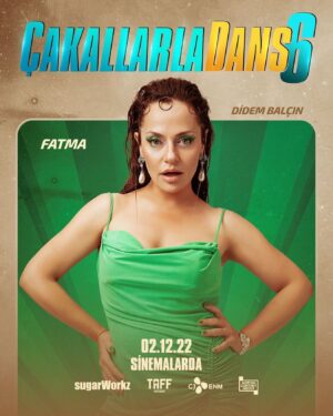 Didem Balçın Instagram - “Servet bu işi hallet” 😎
@cakallarladanss 6 ve tabii ki son 6❤️
2 Aralık’ta sinemalarda…❤️🧿 #fatma  #çakallarladans