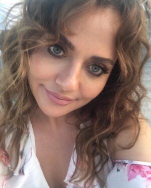 Didem Balçın Instagram - Hava değişimine ayak uydurmaya çalışıyorum 🫣