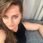 Didem Balçın Instagram - Havaya rağmen😂😎