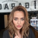 Didem Balçın Instagram - Bugün günlerden @garagehairrepairstudio @ahmetcobain kahveler ve servis ve birde o ince düşünceli diş fırçaları fav❤️ Saçım @derenerdall ❤️❤️ Makyajım @anna_maksymenko_makeup ❤️❤️ #reklam