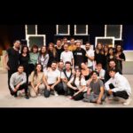 Didem Balçın Instagram – Hey seyirci… Seviyorum sizi.. Sayenizde huzur buluyor, mesleğime doyuyor ve mutlu oluyorum. Benim kadar sizinde gününüz. O zaman kutlu olsun Tiyatro günümüz. Son olarak; Tiyatro iyidir, unutmayın. Görüşmek üzere hoşçakalın 🤪❤️