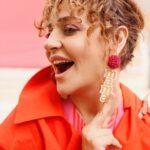 Didem Balçın Instagram - Ailemizle, sevdiklerimizle birlikte sağlık , huzur ve güzel haberlerle dolu bir bayram olsun hepimize… 😍❤️