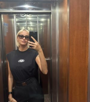 Didem Soydan Instagram - 🐥📵
Sıralama net yanlış 🫠