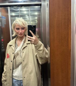 Didem Soydan Instagram - 🐥📵
Sıralama net yanlış 🫠