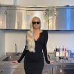 Didem Soydan Instagram - some jerry hall givin by @ondertiryaki & @ondertiryakistudio