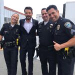 Diego Luna Instagram - Cuando sales a fumarte un cigarro en los @criticschoice awards...