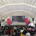 Diego Luna Instagram - ‪Aquí la proyección de SIN TREGUA de @drabasa en el #HayFestivalQueretaro como parte de las actividades de @eldiadespuesmx !!! Gracias por abrirnos este espacio.‬ ‪Si quieren ver el corto documental lo encuentran en eldiadespues.mx ‬