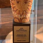 Diego Luna Instagram – Mi padre me enseñó a ver teatro, años más tarde me dejó hacerlo y siempre conté con su apoyo. Ayer fue muy conmovedor recibir un premio que #ISPA le dió a él hace 13 años. Gracias #ISPAGDL19 por hacerme parte de este encuentro sobre artes escénicas. Y gracias sobre todo por este reconocimiento. Nunca lo voy a olvidar.