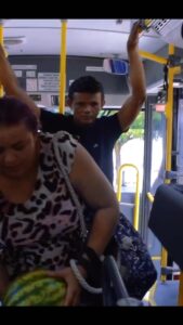 Dinah Moraes Instagram - Passagem! #humorbrasil #humor
