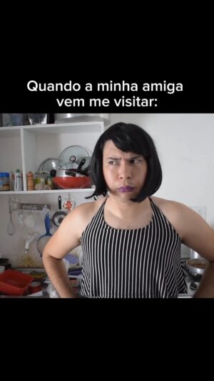 Dinah Moraes Instagram - Marca alguém nos comentários 😂#humor