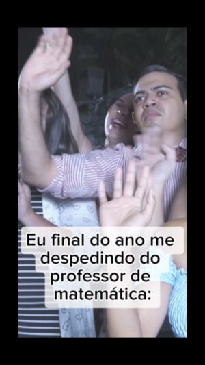 Dinah Moraes Instagram - Despedida! #humor #humorviral
