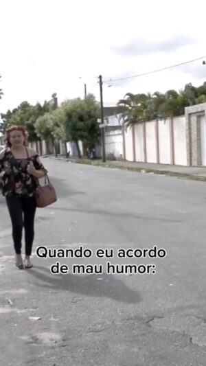 Dinah Moraes Instagram - Mau humor! #humor