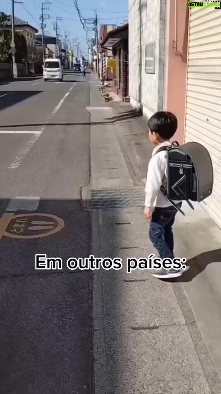 Dinah Moraes - 47.3K Likes - Outros paĆses x Brasil ššš