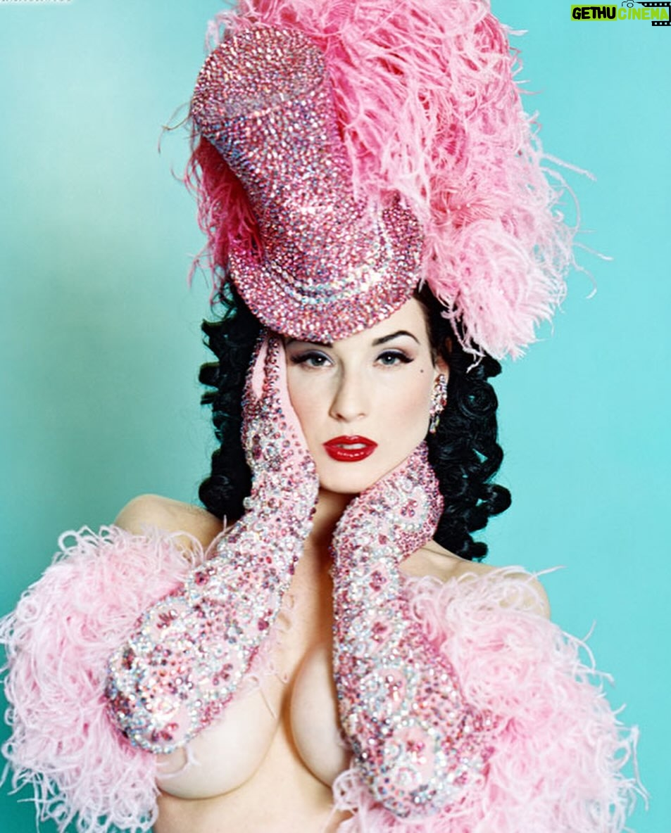 Dita Von Teese Instagram - The Carousel Horse ✨🎠✨ When @catherinedlish and I first debuted this act in 2001, as the new wave of burlesque was underway, it blew expectations among audiences and fellow entertainers. The top hat. The costume. The #carousel horse complete with shiny brass pole. Everything blindingly and colorfully twinkled with @swarovski ✨ Catherine’s costume was the most over the top she had done at the time. In my 2002 #Playboy cover story, I posed in my full “Carousel” act regalia, from plume to #pointe shoes, perched atop the twee horse. Alas, that #bedazzled beast went missing a few years later and we had to remake it. For Dita Las Vegas, three of the four jeweled horses now in my “stable” appear, side straddled by Von Teese Dancers in Jubilee archival costumes. 🌟Dita Las Vegas has added even more shows! 🌟 March 27, 28, 29, 30 April 3, 4, 5, 6 April 10, 11, 12, 13 April 17, 18, 19, 20 April 24, 25, 26, 27 May 16, 17, 18 May 21, 23, 24, 25 May 29, 30, 31, June 1 June 5, 6, 7, 8 June 12, 13, 14, 15 Ticketmaster.com/ditavegas