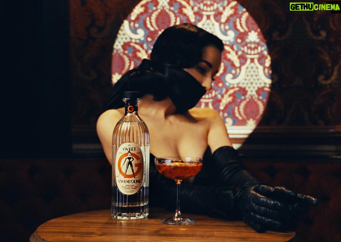 Dita Von Teese Instagram - Coming Soon! My new video series filmed @novacancyla for @sweetgwendolinefrenchgin pays tribute to the #fetish art of #JohnWillie. Stay tuned! π₯πΈπ₯ #SweetGwendolineFrenchGin #gin #frenchgin Sweetgwendolinefrenchgin.Com πΈ@drinkwildman π· @toscacyr @studioboman with thanks to the @houston_bros