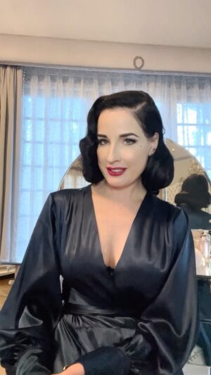 Dita Von Teese Instagram - Join me on Patreon.com/ditavonteese ✨💄✨ Link in bio 💋