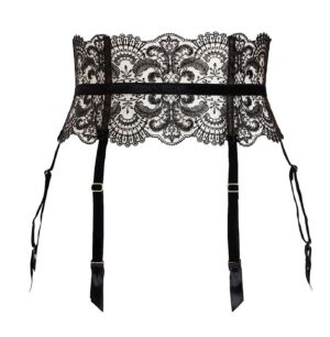 Dita Von Teese Instagram - Plume de Teese feather embroidered lingerie with lush velvet trims, now @ditavonteeselingerie ditavonteeselingerie.com 

Swipe through to see more…