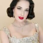Dita Von Teese Instagram - The Queen of Burlesque is hosting her #Glamonatrix show this Saturday at the Opera Garnier Monte-Carlo 👑 Book @ditavonteese #linkinbio • • • • #mymontecarlo #operagarniermc #ditavonteese #burlesque #tour