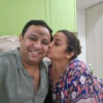 Divya Dutta Instagram - Ye zindagi ka pyaala ..thoda tera thoda mera...ye bachpan ka sath, thoda tera thoda mera..wo chedh chad, wo masti mazaak...thoda tera thoda mera... wo hath pakad kar kandhe par sar rakhne ka sukoon...thoda mera, thoda tera... Mil baant ke zindagi ka safar sundar sa..thoda tera thoda mera. Happy bday to the most amazing human being who i m lucky to have as my brother! Shine on doc saab! Love u n happy bday @drrahulsdutta .will miss being with you today!