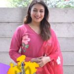 Divyanka Tripathi Instagram - मैंने अपना वोट दे दिया है, आप सभी से भी अपील करती हूं कि घर से निकलें और अपना बेशकीमती वोट अवश्य डालें : श्रीमती दिव्यांका त्रिपाठी, अभिनेत्री, स्टेट स्वीप आइकॉन @ecisveep #ChunavKaParv #YouAreTheOne #LokSabhaElections2024    #GeneralElections2024 #MainBhiElectionAmbassador