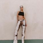 Dixie D’Amelio Instagram – hi @stagecoach 🤠