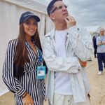Dmitriy Maslennikov Instagram - Я назову эту серию фоток «Процесс осознания» 😂😂😂 1. Давай сфоткаемся 2. Так стоп… 3. Где же??? 4. Ааааааа 5. 🤯 кстати, вы заметили голого @dlgreez на первой фотке?😂 он играет с кем-то в чехарду?