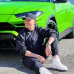 Dmitriy Maslennikov Instagram - Что ж… начинаем выбирать🔥 это не тачка а ракета, мне нравится… но такое чувство, что не моя машина🤔 последняя фотка, кстати, самая чёткая