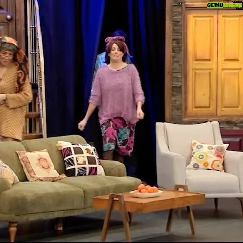 Doğa Rutkay Instagram - Yeni bölüm bu Cumartesi @showtv ‘de ❤️ #güldürgüldürshow