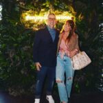 Doğa Rutkay Instagram - #enjoythejourney ! Adı üstünde bir davete katıldık. @esrainhouse efsane bir atmosfer hazırlamış, @mertvidinli sıcacık karşılamasıyla bizi kucakladı🥰 Sevdiğim, nicedir görmediğim tüm eski dostlarımı gördüm!🫶🏻💫🌟 Birlikte olmaya ihtiyacımız varmış🌿 Teşekkürler 💛 @inhouseiletisim @esrainhouse