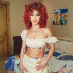 Dolly Shaheen Instagram - Ready .. set ...go كليب #دوللي_ست_البنات قريبا