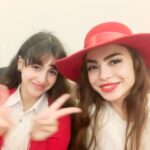 Dolly Shaheen Instagram - #alliwantforchristmasisyou @nouralwan143 #merrychristmas love ❤️ u 💓 ❤️ 💖 #dollyshahine #dolly #دولي_شاهين #دوللي #دولي #دوللي_شاهين