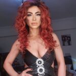 Dolly Shaheen Instagram - وحشتوني اوي .... بحضر حاجة حلوة اوي ان شاء الله تعجبكم #soon #يا_حبيبتي_يا_امي #الملكة #دولي_شاهين #دوللي #دولي #دوللي_شاهين #ننه_هو #افراح_و_زينة #حكاية_بنت #الحاجة_داعيالك #queen #dollyshahine #dolly #ninna_hoo #afrahwzina #hekayet_bent
