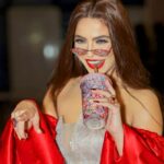 Dolly Shaheen Instagram - One of my favorite looks 🥰😍😍🥰🎊🎉 #يا_حبيبتي_يا_امي #الملكة #دولي_شاهين #دوللي #دولي #دوللي_شاهين #ننه_هو #افراح_و_زينة #حكاية_بنت #الحاجة_داعيالك #queen #dollyshahine #dolly #ninna_hoo #afrahwzina #hekayet_bent
