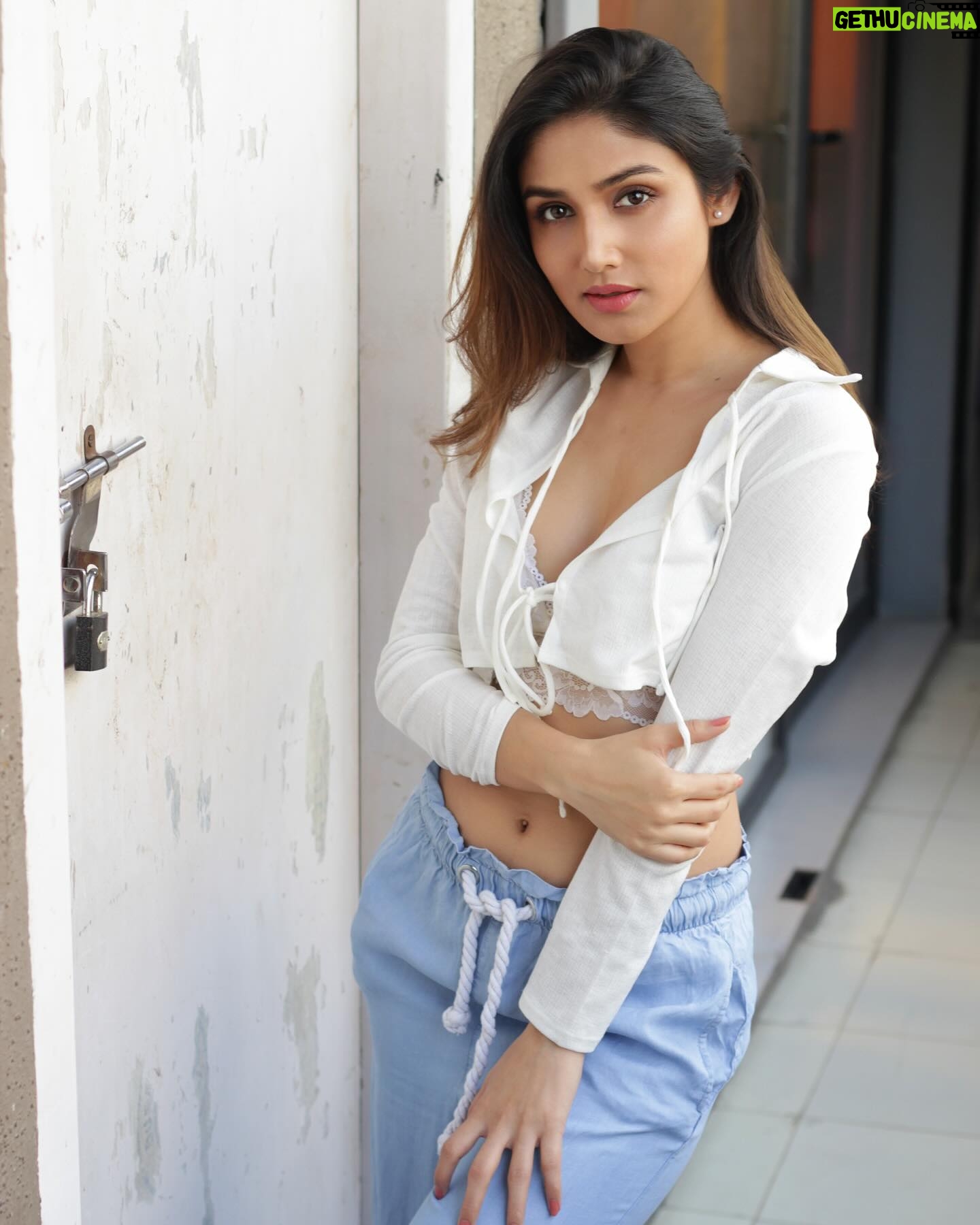 Donal Bisht Instagram - Sweet & spicy 😉🕊️🌶️➡️