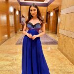 Donal Bisht Instagram - What a spectacular show @rohitkverma Proud of u always ❤️ @bombaytimes @timesfashionweek Wearing @rohitkverma . #bombaytimesfashionweek #love #rampwalk #bombaytimes #donalbisht #rohitverma #indradhanush #colors #equality #fab . . . . . . Earrings - @pastel_pearls_jewellery @styleitupbyaashna
