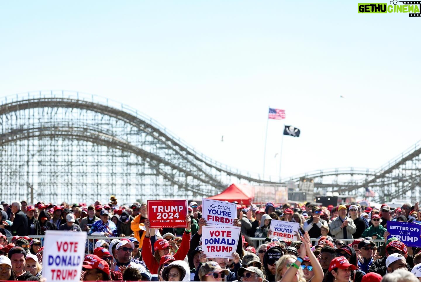 Donald Trump Instagram - THANK YOU WILDWOOD, NEW JERSEY—I LOVE YOU! #TRUMP2024 #MAGA