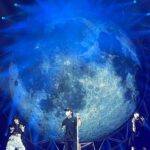 Donghae Instagram - Come to me, all you who are weary an burdened, and I will give you rest.” ​ (Matthew11:28) ​ 수고하고 무거운 짐 진자들아 다 내게로 오라 내가 너희를 쉬게 하리라 ​ (마태복음 11장 28절)