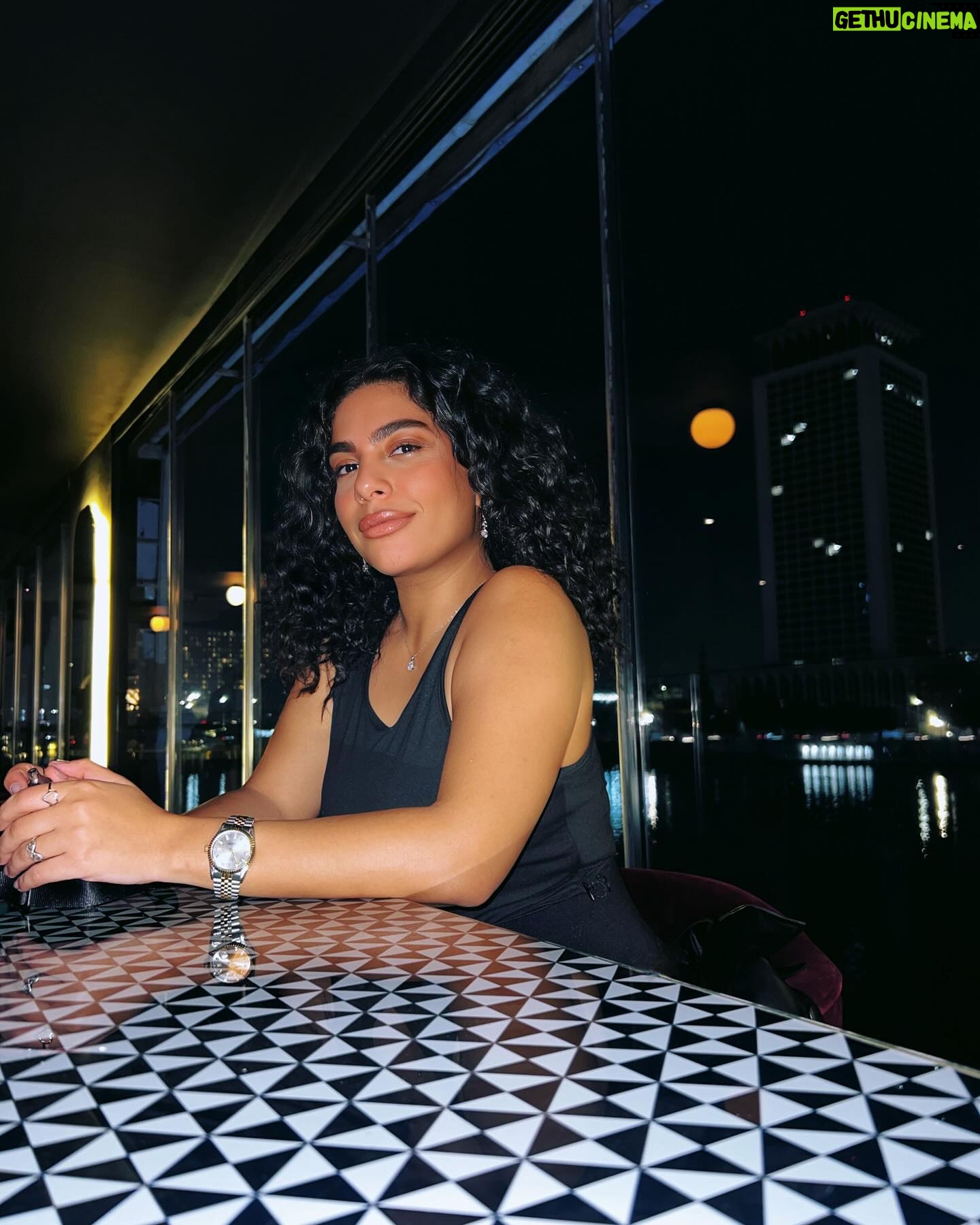 Donia Samy - 28K Likes - 🐝