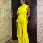 Donia Samy Instagram - 🌼 suit @ali_elsharnoby @vano_ready_to_wear 💄 @doublenour 💇‍♀️ @rawansalman_hairstylist