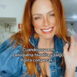 Dora Mazzone Instagram – Y hasta con los 👁️ 👁️ más verdes…

¿Que les parezco de pelirroja? 👩🏽‍🦰 

Y es que en @kstellanaspa siempre me consienten y complacen… será que ahora voy por el afro? … 😂😂😂😂

En mi peluquería favorita te hacen de todo: corte, tinte, balayage, mantenimiento de extensiones, uñas de manos y pies, hidratación profunda de cabello y más…

Los recomiendo! 💯 %

@kstellanaspa
