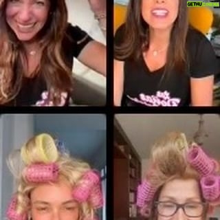 Dora Mazzone Instagram - ¡Nuestro live de Las Doñas Del Cafetal! Y yo @romeroadriana me apoderé de la cuenta de @simpletvve para contarles junto a @doramazzone @villamizarsonia @mariantoduque lo bien que la van a pasar con nuestra miniserie de comedia. Capítulo de estreno mañana 7 de abril en Simpleplus. Estará disponible desde la mañana. Si tienes Simpletv tienes Simpleplus 💙 #live #asidesimple #lasdoñasdelcafetal