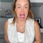 Dora Mazzone Instagram – ¿Les suena familiar? 😂😂😂😂

Un poco de broma para antes de dormir 😴 

La voz del comediante venezolano @elgeorgeharris 

Sígueme en #TlKT0k para más entretenimiento y diversión..te espero por allá 👉 📲 

Feliz noche mi gente querida que tengan dulces sueños y descanso reparador.. hasta mañana 🌙💤😴😘 

#humor #sonrieantesdedormir #doramazzone